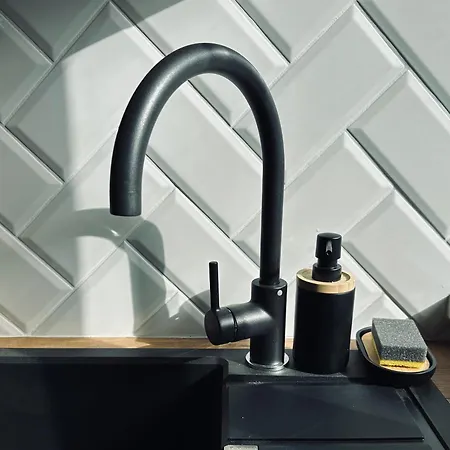 Colorful O Apartment *