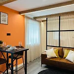 Colorful O Apartman *